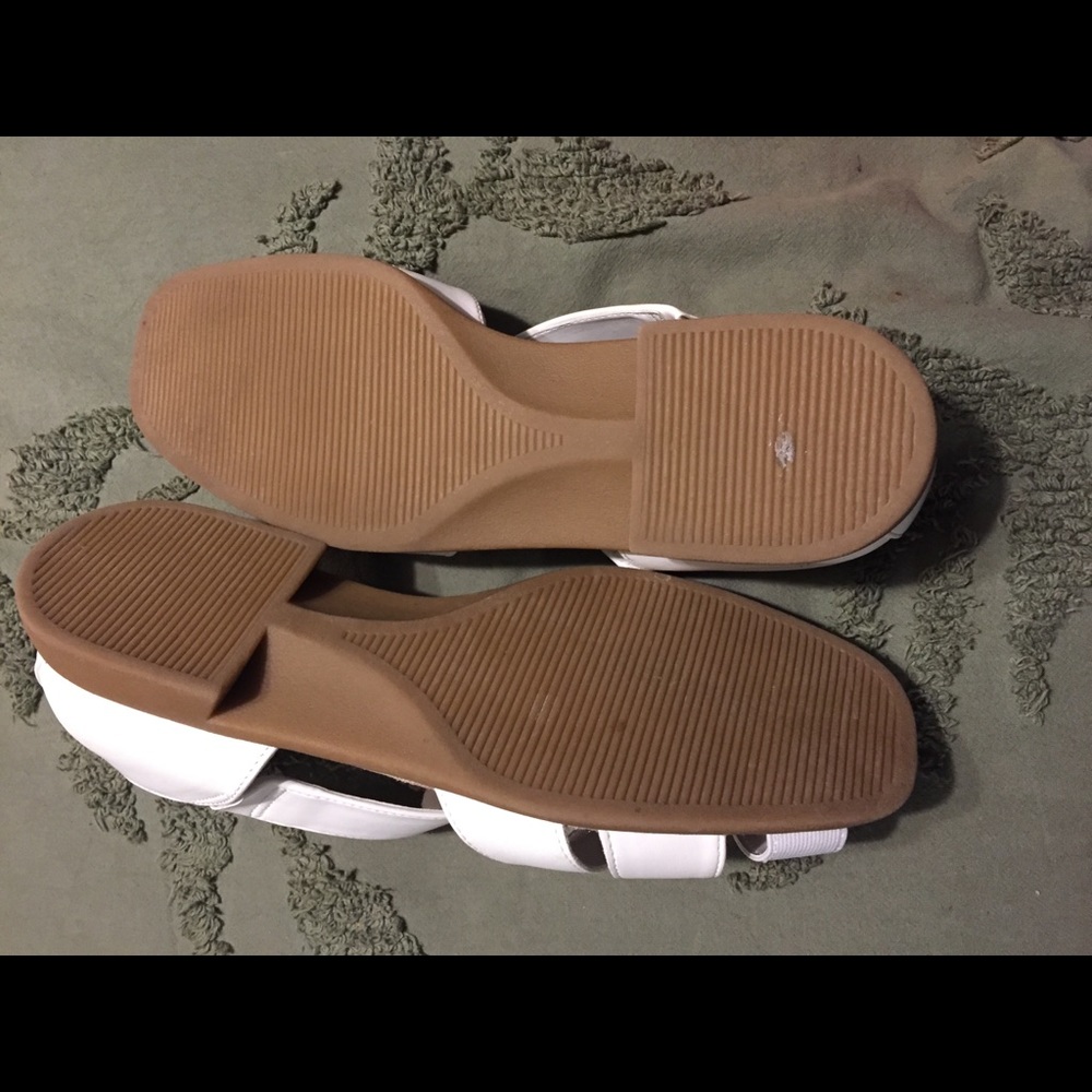 Basic Editions shoes - Picture 4 of 5